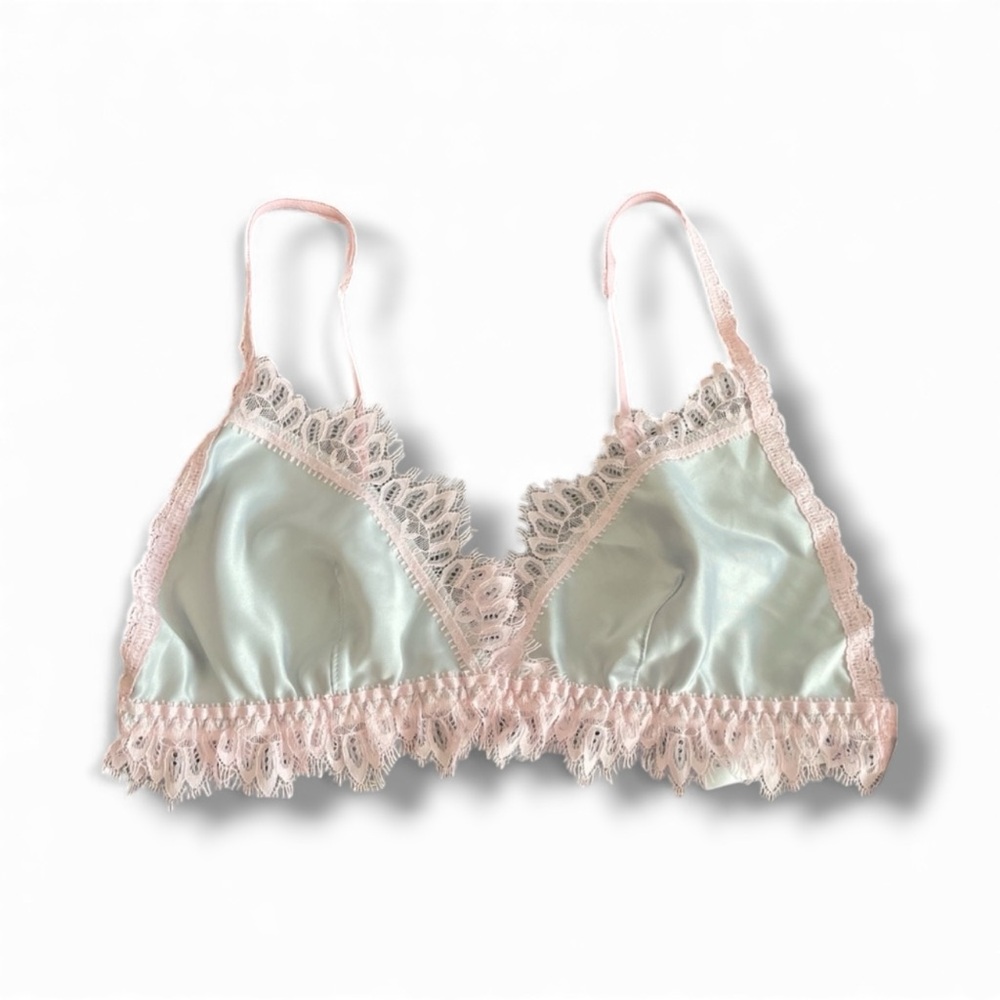 Hanky Panky By Lindsi Lane silver/Grey Silky & pink lace trim bralette NWT